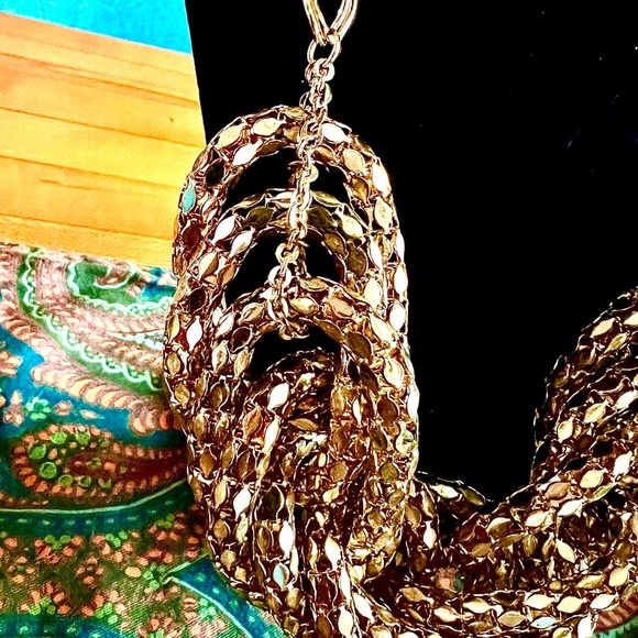 Vintage gold tone braided mesh statement necklace - Picture 9 of 10